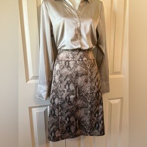 New York & Company Snake Print Pencil Skirt, size 8